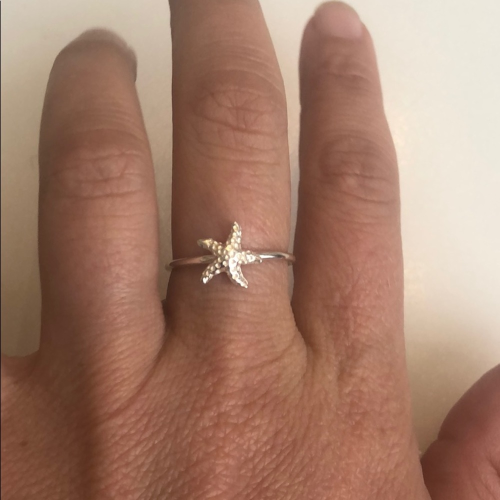 Pura Vida Silver Starfish Ring!